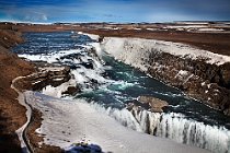 40 The imposing waterfall of Gulföss